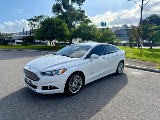 FORD FUSION 2.0 TITANIUM 16V HÍBRIDO 4P AUTOMÁTICO